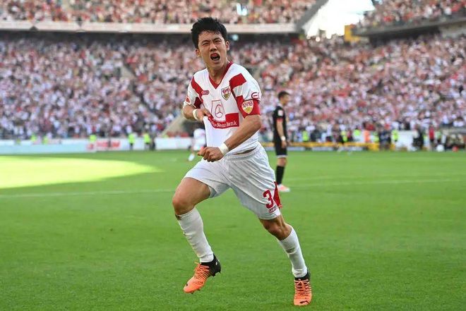 转折点法兰克福队长鼓劲,欧篮联关键时刻攻防权衡,媒体盛赞,年轻球员得到机会 转折点法兰克福队长鼓劲,欧篮联关键时刻攻防权衡,媒体盛赞,年轻球员得到机会